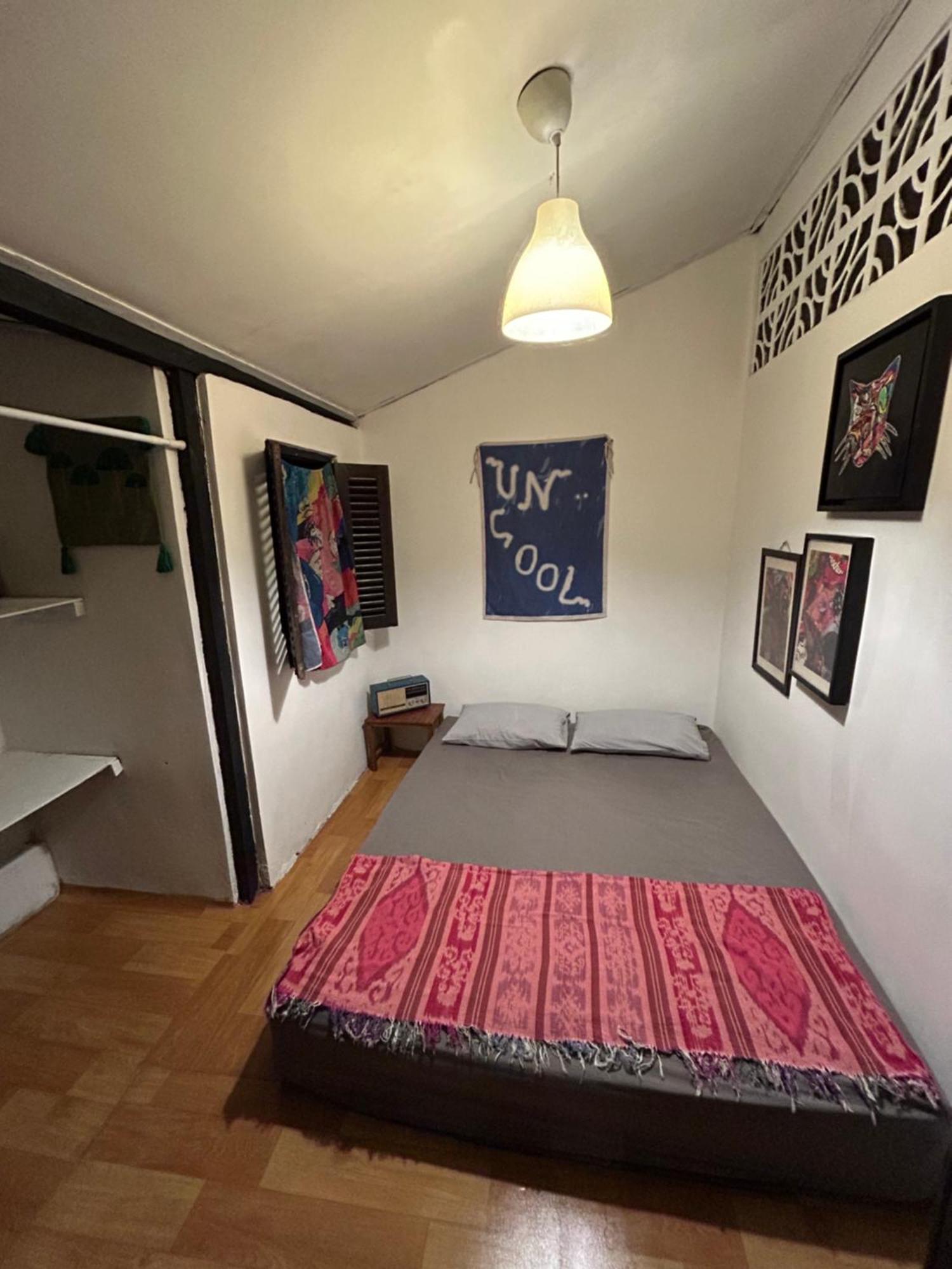 Losmanos Hostel Yogyakarta Ngoại thất bức ảnh